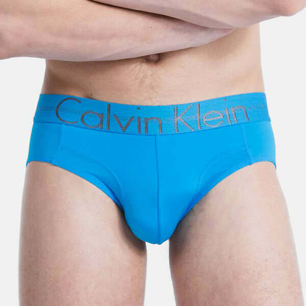 กางเกงใน Calvin Klein Focused Fit Micro Hip Briefs