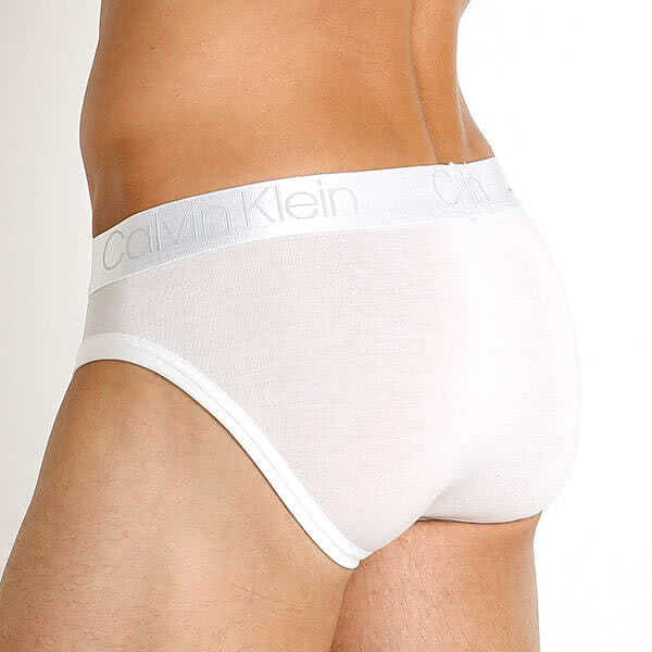 กางเกงใน Calvin Klein Ultra-Soft Micro Modal Hip Briefs