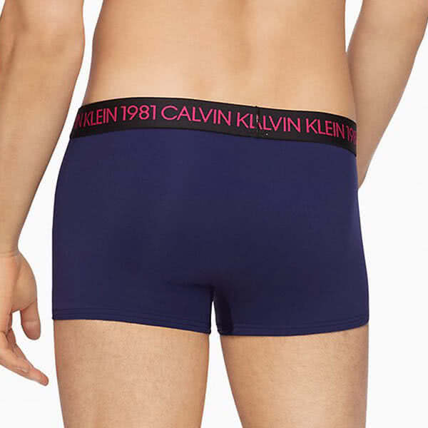 กางเกงใน Calvin Klein Bold 1981 Micro Low Rise Trunk