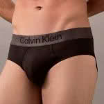 ดำ (Black)