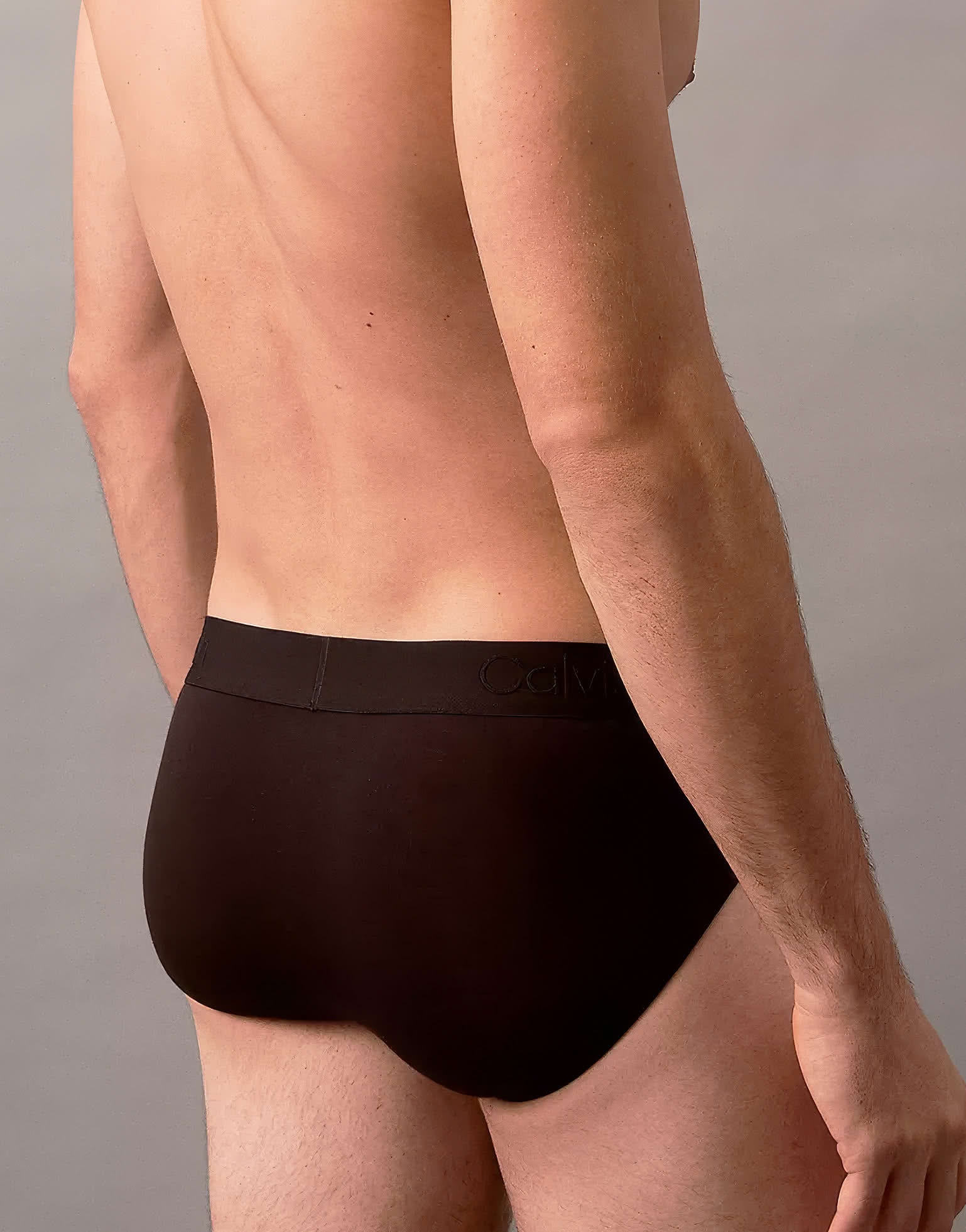 กางเกงใน Calvin Klein Ultra Soft Modal Hip Briefs NB4196