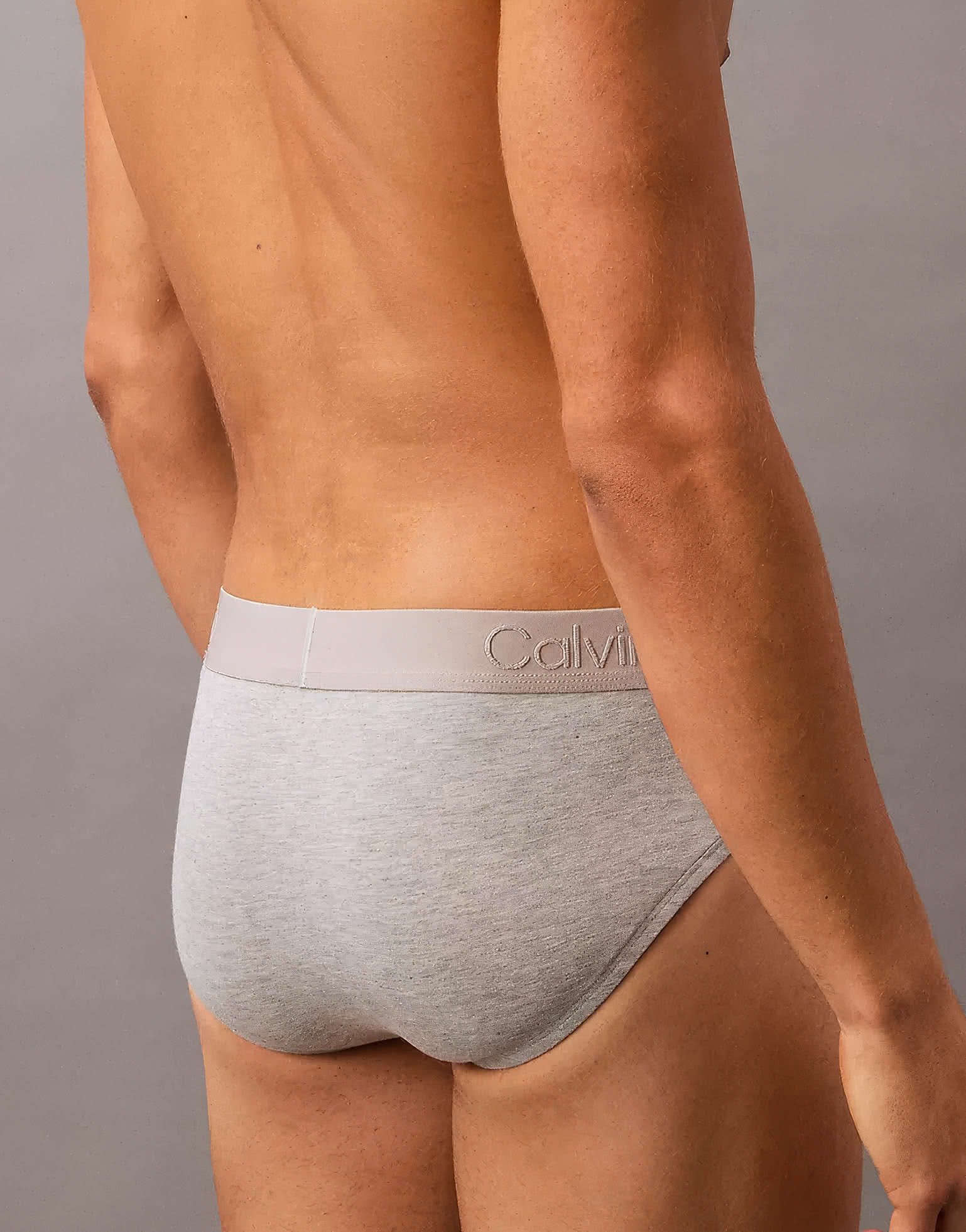 กางเกงใน Calvin Klein Ultra Soft Modal Hip Briefs NB4196